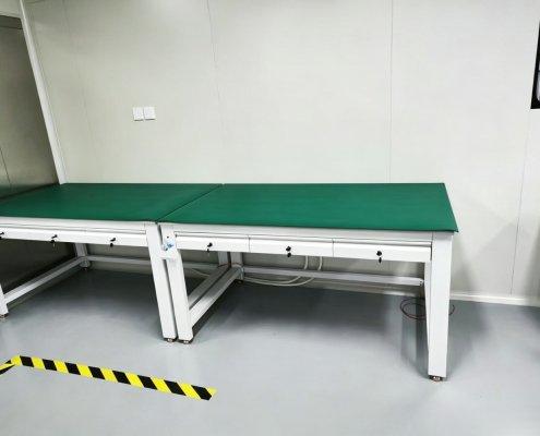 industrial-heavy-workbench-on-site-after-assembly industrial-heavy-workbench-on-site-after-assembly